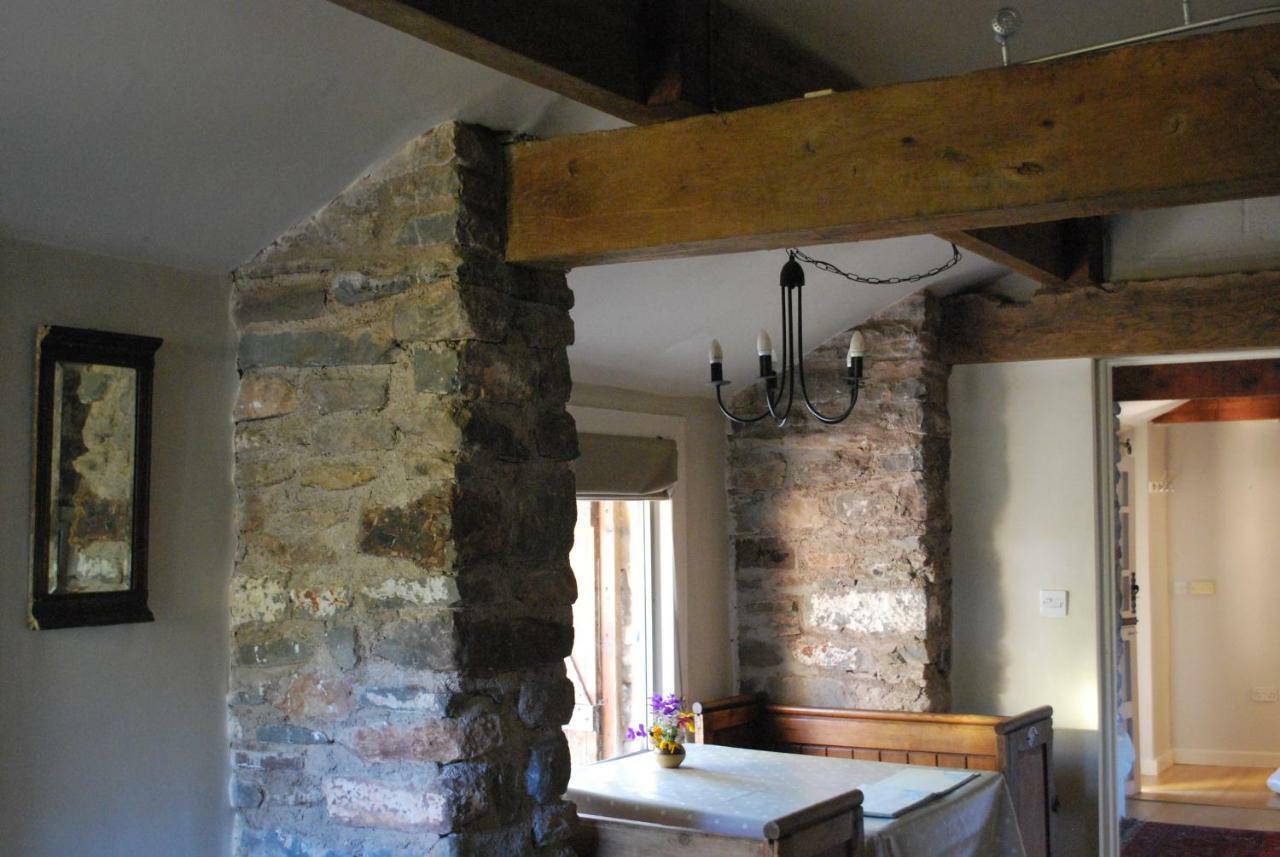 Fenny Castle Vineyard Cottage Wookey Eksteriør bilde