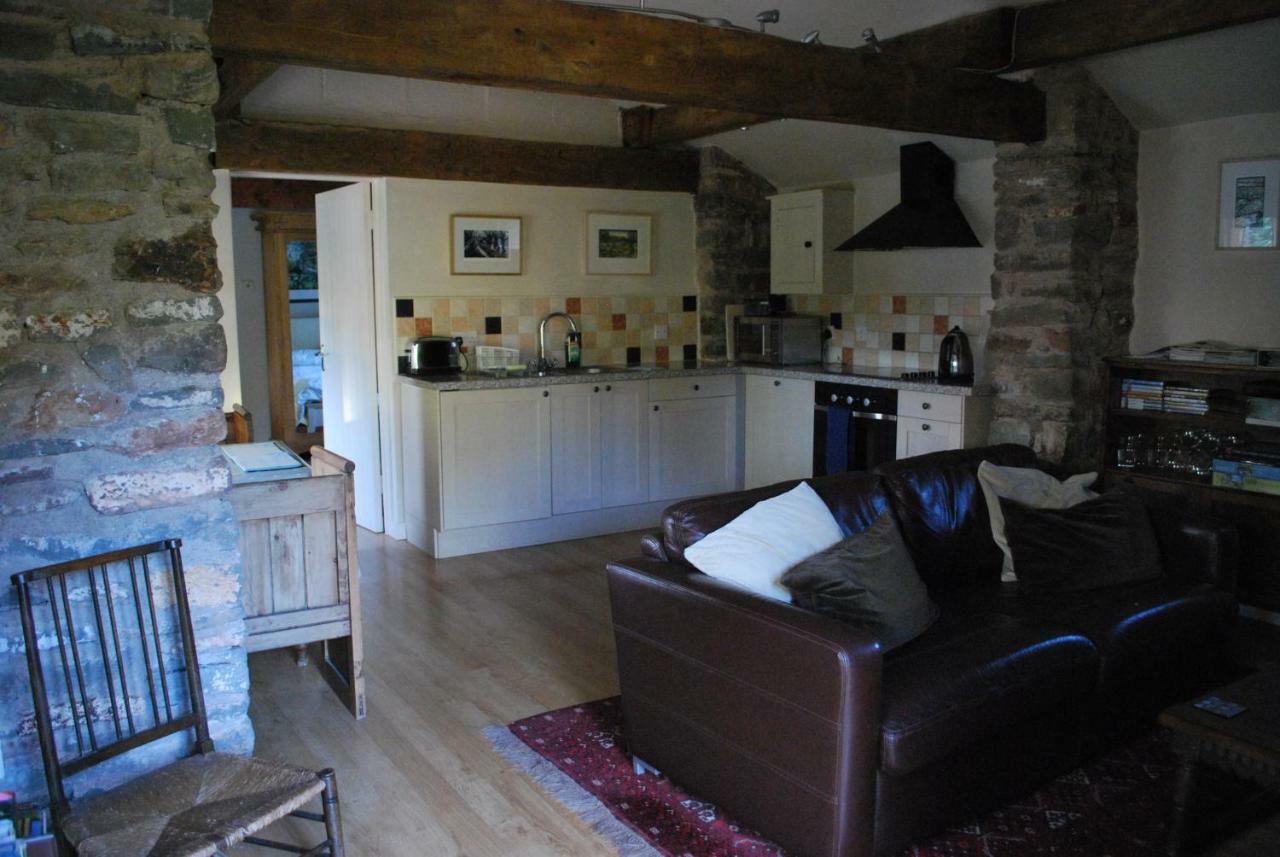 Fenny Castle Vineyard Cottage Wookey Eksteriør bilde